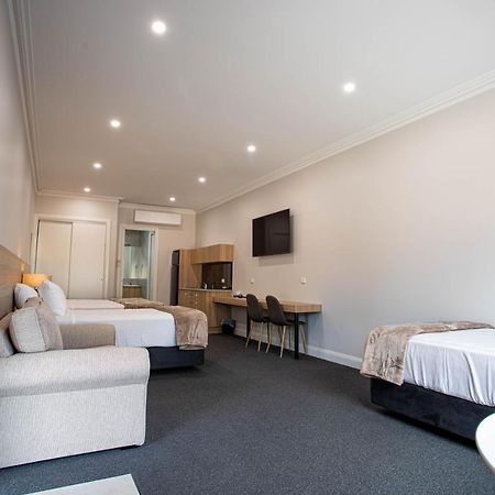 Red Waratah Accommodation Бендиго Экстерьер фото