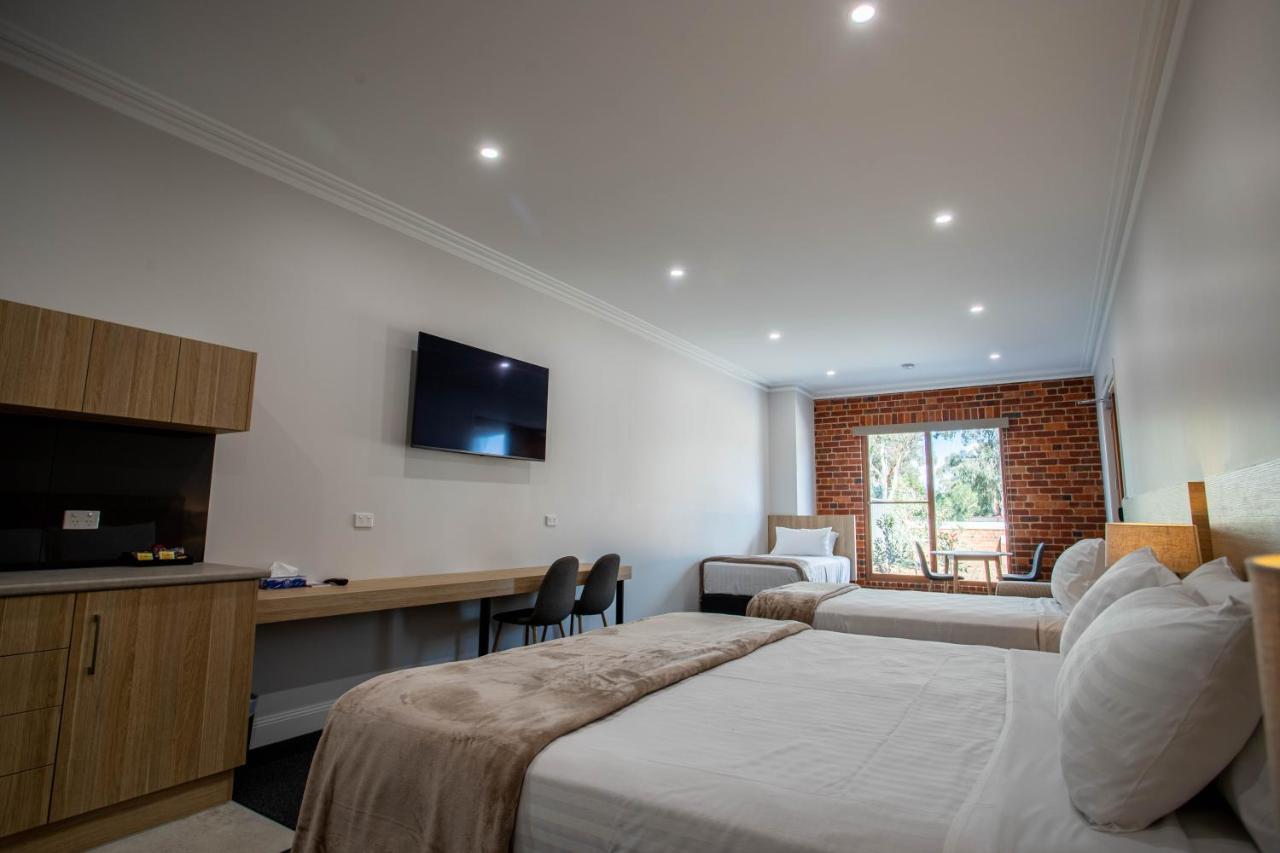 Red Waratah Accommodation Бендиго Экстерьер фото